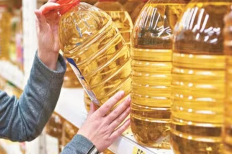 Oilmeal Export: चीन ने की भारतीय तेल खली की बंपर खरीद, 20 गुना बढ़कर 7.79 लाख टन निर्यात, सरसों खली ₹225/टन पर सस्ती, लेकिन कनाडा से टैरिफ हटने से बढ़ेगी प्रतिस्पर्धा, ईरान युद्ध से शिपिंग पर भी असर