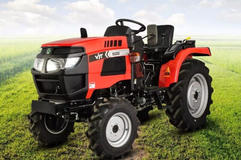 VST Tractors Sales: VST टिलर्स एंड ट्रैक्टर्स ने फरवरी 2026 में बनाया रिकॉर्ड, पॉवर टिलर बिक्री 34% और ट्रैक्टर बिक्री 53% उछली, कुल 4,435 यूनिट बेचकर दर्ज की जबरदस्त वृद्धि
