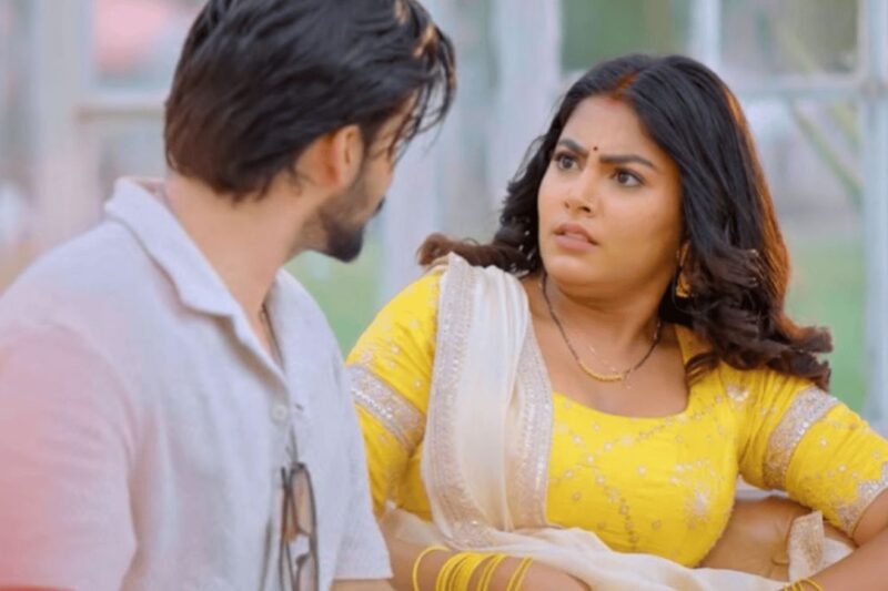 Balamua Badal Dihi Ka: शिवानी सिंह का नया गाना ‘बलमुआ बदल दिही का’ रिलीज, पीले लहंगे में माही श्रीवास्तव ने बिखेरा जलवा; पति की आदतों से तंग आकर गाई दर्द भरी लाइनें, गाना हुआ वायरल