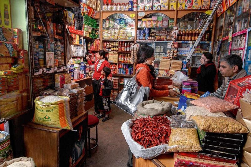 Commodity Market Update: मक्का पर नई फसल का दबाव, खाद्य तेल आयात घटा, मंडियों में मिलाजुला रुख, किसानों और व्यापारियों को सतर्क रहने की जरूरत