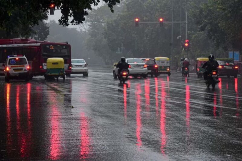 Today Weather 2 April 2026: देश के 18 राज्यों में कुदरत का कोहराम, अप्रैल की शुरुआत में ही आसमान से बरसेगी आफत, IMD का महा-अलर्ट