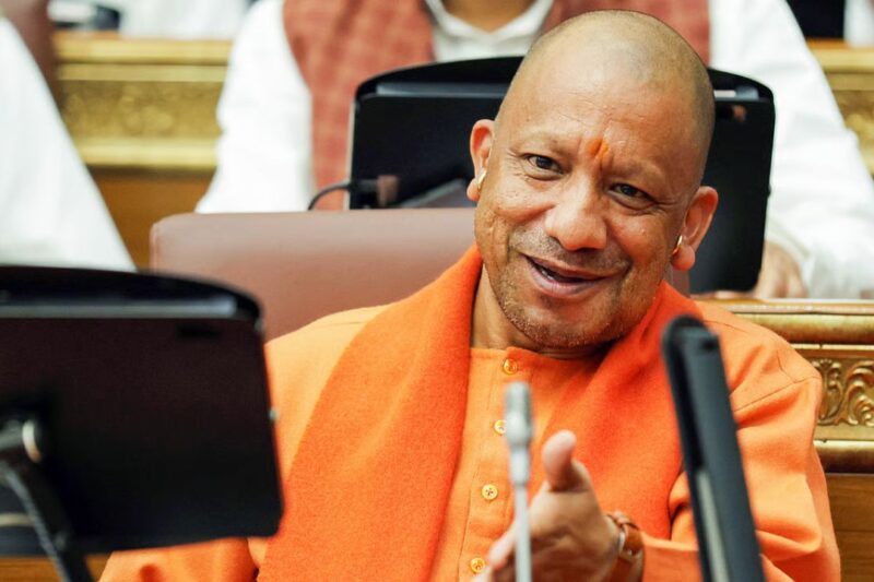 CM Yogi on Fertilizers Production: खाद्य उत्पादन और स्वास्थ्य सेवाओं के दम पर नई ऊंचाइयों को छू रहा उत्तर प्रदेश, सीएम योगी ने गिनाई उपलब्धियां